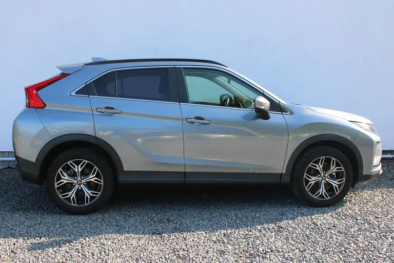 Mitsubishi Eclipse Cross 1.5 DI-T Pure Trekhaak, Achteruitrijcamera afbeelding 13