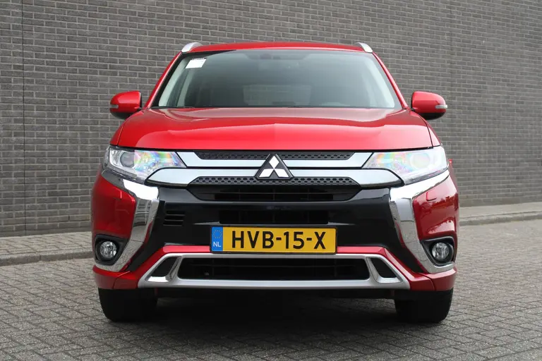 Mitsubishi Outlander 2.4 PHEV Intense+ Cruise/Climate control, Apple carplay/Android auto, Camera, Stoelverwarming, 18"LM velgen, afbeelding 7