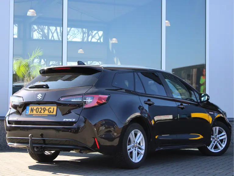 Suzuki Swace 1.8 Hybrid Select Voorruit-, Stuur- en Stoelverwarming, Adaptieve Cruise en Climate Control afbeelding 11