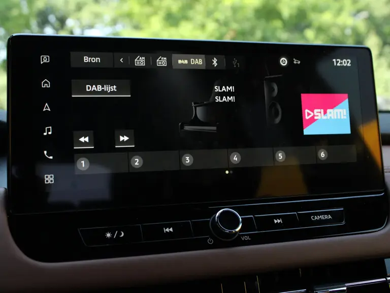 Mitsubishi Outlander 2.4 PHEV Instyle+ Lederen Interieur, Elektrisch Glazen Panoramadak, Stoelventilatie, Yamaha Audio afbeelding 39