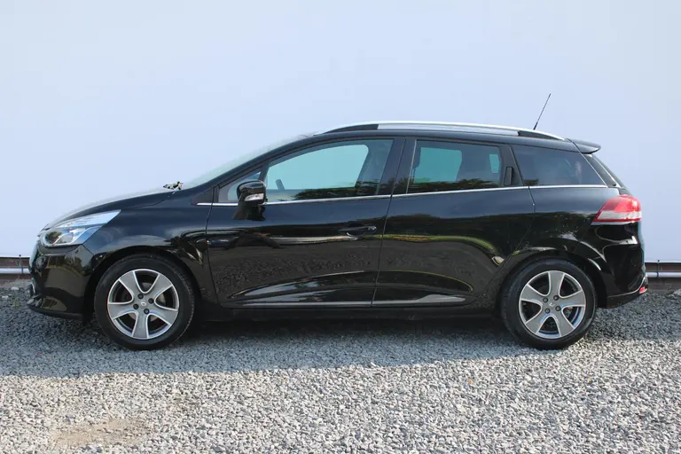 Renault Clio Estate 0.9 TCe Night&Day afbeelding 12