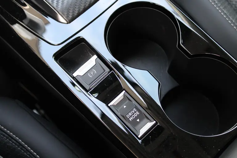 Peugeot 208 Hybrid 100 e-DCS6 Allure Automaat, Navigatie, Applecarpl./Andr. Auto, Achteruitrijcamera, CruiseControl afbeelding 26