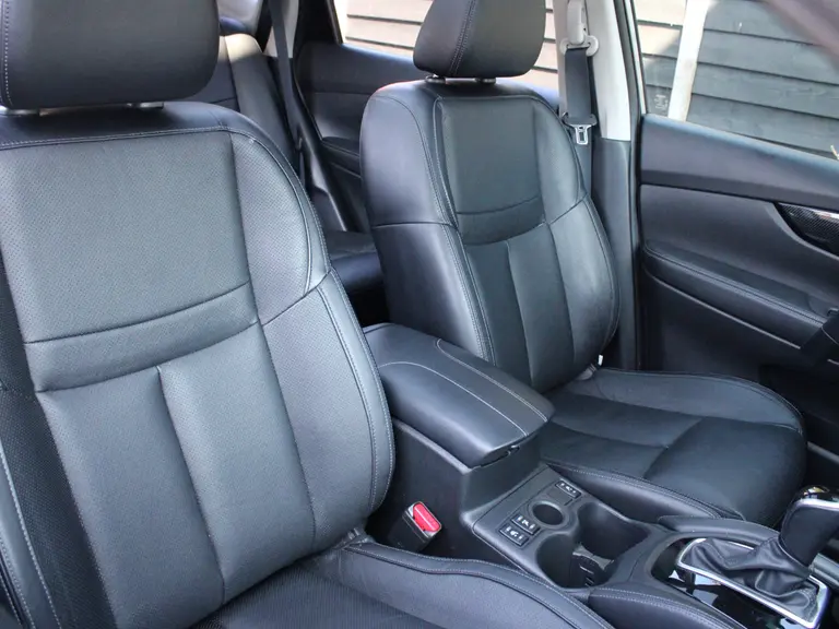 Nissan X-Trail 1.3 DIG-T Tekna 5P 160PK DCT Automaat Navigatie, Rondomzichtcamera, Keyless, Leder, Elektrische Achterklep, Panoramadak afbeelding 16