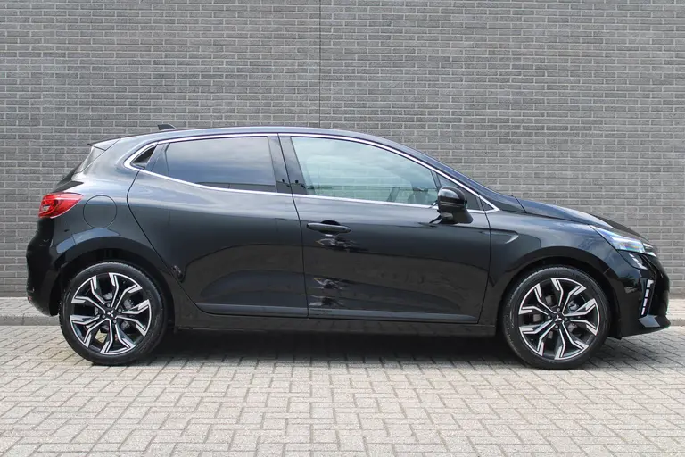 Mitsubishi Colt 1.0T MT First Edition Cruise/Climate control, Navigatie, Camera, Parkeersensoren v+a, 17"LM Velgen, afbeelding 2