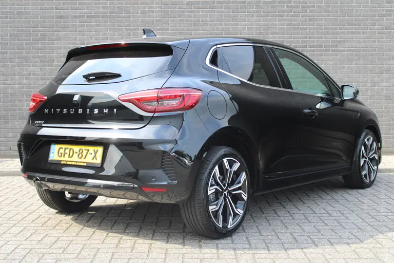 Mitsubishi Colt 1.0T MT First Edition Cruise/Climate control, Navigatie, Camera, Parkeersensoren v+a, 17"LM Velgen, afbeelding 4