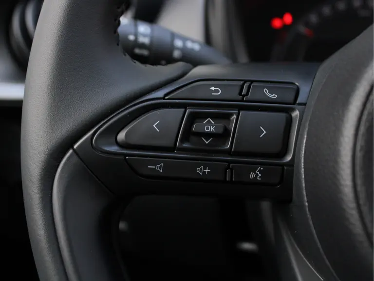 Toyota Aygo X 1.0 VVT-i MT Envy Cruise Control Adaptief, Achteruitrijcamera, Navigatie, Parkeersensoren Voor en Achter afbeelding 24