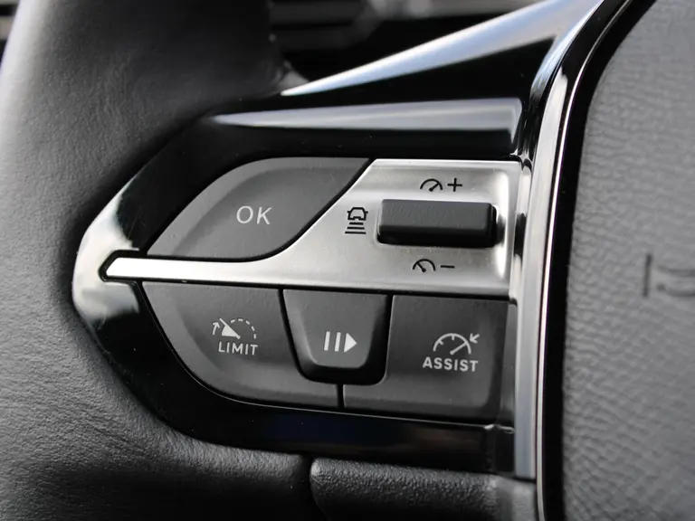 Peugeot 308 SW Allure Pack Business 1.6 HYbrid 180PK Automaat Navigatie, Camera achter, Parkeerhulp voor & achter, Keyless-Entry afbeelding 42