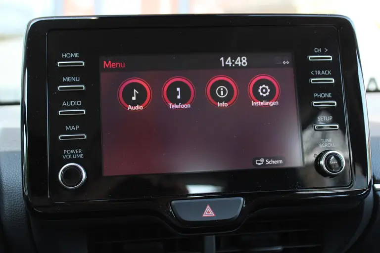 Toyota Yaris 1.0 VVT-i Active Achteruitrijcamera, Bluetooth, Cruise Control Adaptief, Apple Carplay/Android Auto afbeelding 21