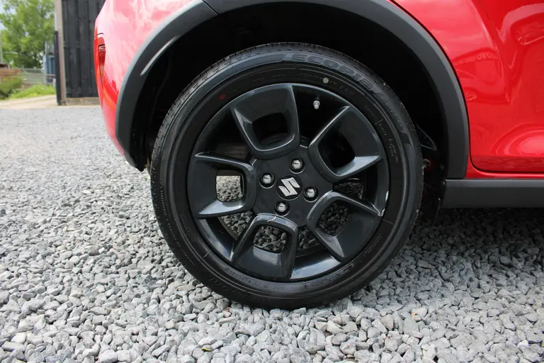 Suzuki Ignis 1.2 Smart Hybrid Style, Trekhaak, 1e Eig. Keyless, Navigatie en Dealer onderhouden! afbeelding 4