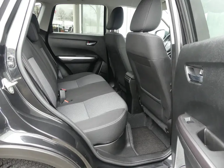 Suzuki Vitara 1.5 Hybrid Select Automaat, All season banden, adaptive Cruise, Camera afbeelding 22