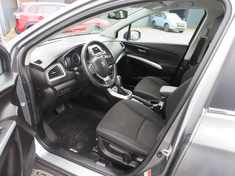 Suzuki S-Cross Boosterjet Exclusive, Automaat, Trekhaak, Camera, Keyless afbeelding 8