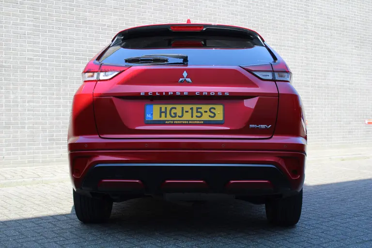 Mitsubishi Eclipse Cross 2.4 PHEV Instyle Nu met gratis trekhaak! Automaat, Lederen bekleding, Applecarpl./Andr. Auto afbeelding 6