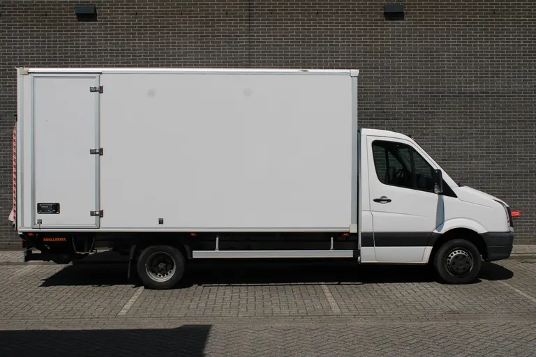 Volkswagen Crafter 46 2.0 TDI Bakwagen met Laadklep, 19m3 Airco, Achteruitrijcamera, Trekhaak afbeelding 3