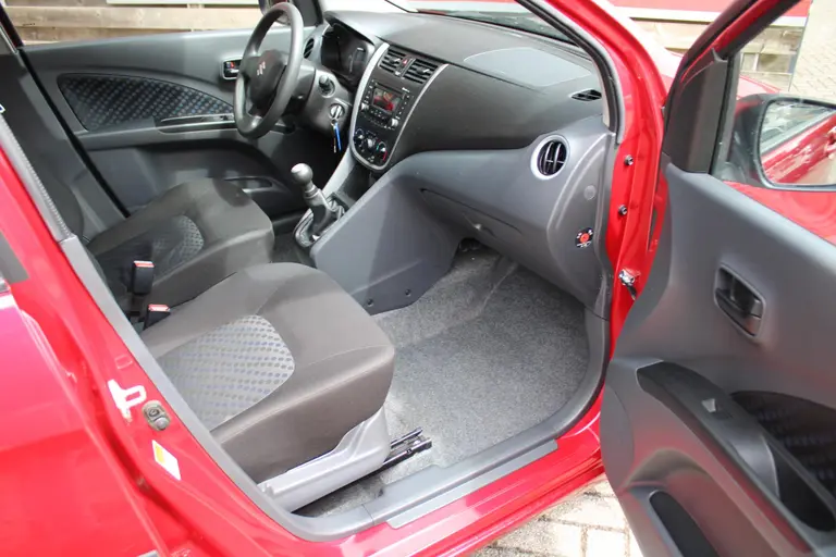 Suzuki Celerio 1.0 Exclusive , 2e Eig. Dealer ondehouden! afbeelding 14