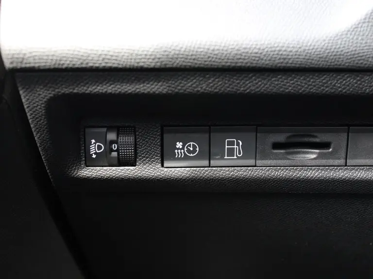 Peugeot 308 SW Allure Pack Business 1.6 HYbrid 180PK Automaat Navigatie, Camera achter, Parkeerhulp voor & achter, Keyless-Entry afbeelding 39