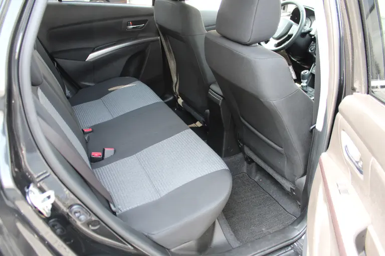 Suzuki S-Cross 1.4 Boosterjet Select Smart Hybrid, 1500 KG TREKGEWICHT, Parkeersensoren voor en achter, Navigatie en Camera afbeelding 15