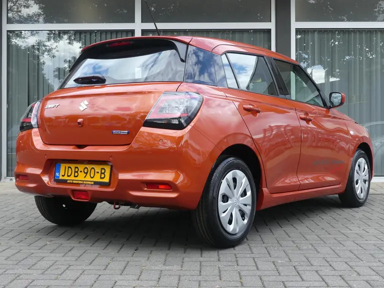 Suzuki Swift 1.2 Comfort Smart Hybrid Airco, Adaptive Cruise Control, Apple CarPlay, Android Auto, Navigatie, Achteruitrijcamera. afbeelding 5