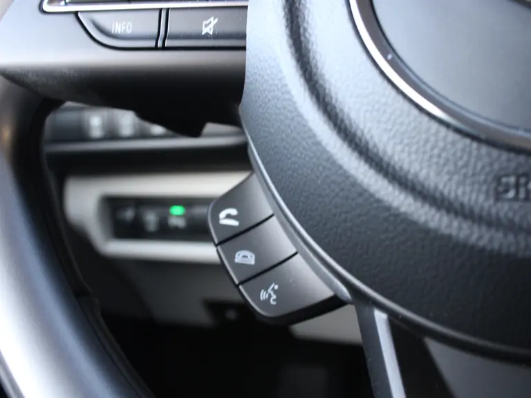 Suzuki Swift 1.2 Style 85PK Smart Hybrid CVT Automaat Two-Tone dak, Climate Control, Navigatie, Lichtmetalen velgen, Zwarte Wielkast randen afbeelding 32