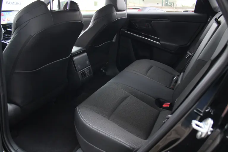 Toyota Bz4x Dynamic 71 kWh Automaat 3-fase Stuurverwarming, Elektrische bestuurdersstoel, Navigatie, Rondomzicht camera afbeelding 19
