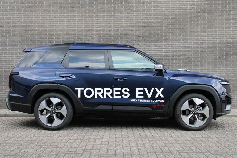 KGM Torres EVX Titanium 73.4 kWh 207pk, Dandy Blue, 20"inch LM velgen, Trekhaak Trekgewicht 1.500 KG. 7 jaar garantie! afbeelding 3