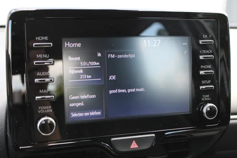 Toyota Yaris 1.0 VVT-i Active, Achteruitrijcamera, Carplay, Cruise control en Airco afbeelding 14