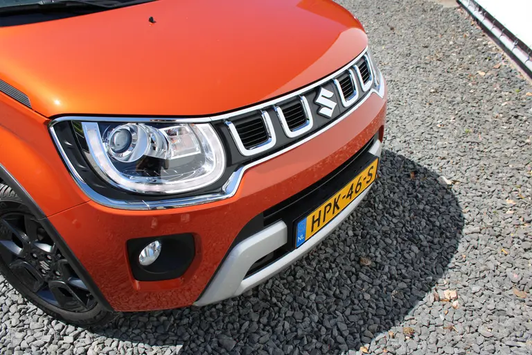 Suzuki Ignis 1.2 Smart Hybrid Allgrip Style, All-Seasons, Keyless, Cruise control en Achteruitrijcamera! afbeelding 35