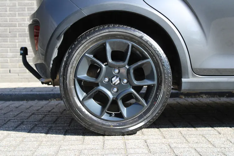 Suzuki Ignis 1.2 Stijl 90pk, Automaat, Navigatie, Applecarpl./Andr. Auto, Climate/Cruise Control, Trekhaak afbeelding 32
