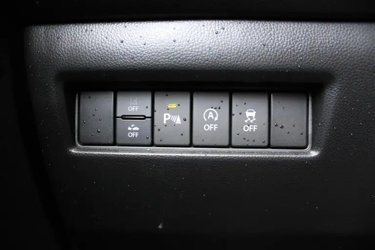 Suzuki Swift 1.2 Style Smart Hybrid, Automaat, Parkeersensoren Achteruitrijcamera en Navigatie! 23950 afbeelding 24