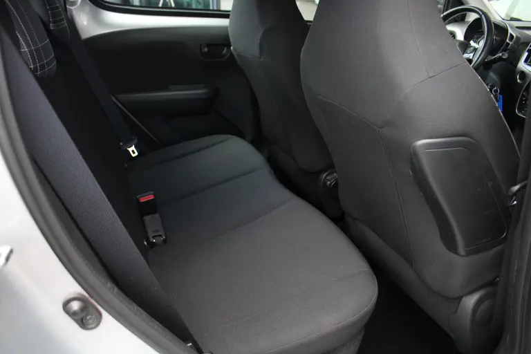 Peugeot 108 1.0 e-VTi Active Automaat Apple Carplay/Android Auto afbeelding 19