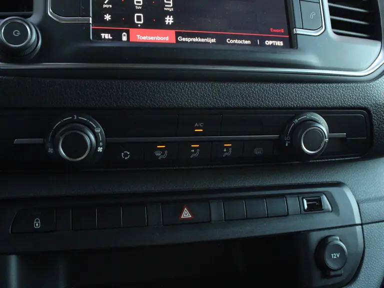 Citroën Jumpy XL Club DubbelCabine/DC 2.0 BlueHDI 180PK EAT6 Leder, Achteruitrijcamera, Trekhaak, Bluetooth, Xenon, Stoelverwarming afbeelding 28