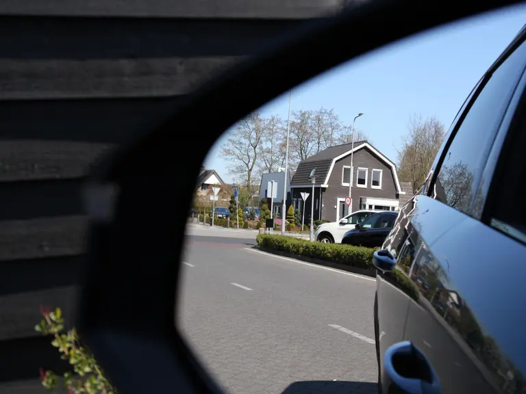 Peugeot 5008 GT 1.2 Hybrid 136PK e-DCS6 Automaat 7P Alcantara Leder, Navigatie, Camera 360, Panoramisch-Open Dak, Elektrische Achterklep afbeelding 28