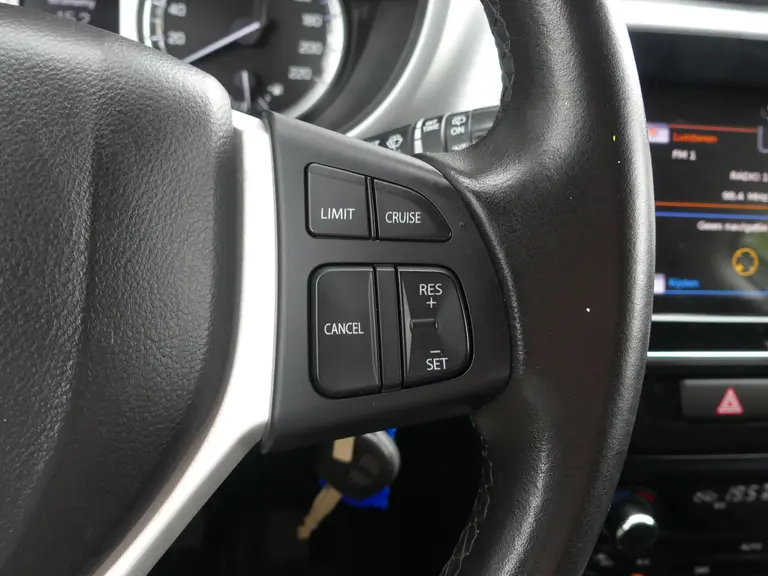 Suzuki Vitara 1.6 Exclusive All Season banden, Dealer O.H., Cruise control afbeelding 16
