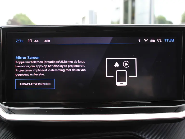 Peugeot e-208 Allure 51 kWh 156PK Navigatie, Rondomzichtcamera, Parkeersensoren, Apple Carplay, Android Auto afbeelding 27