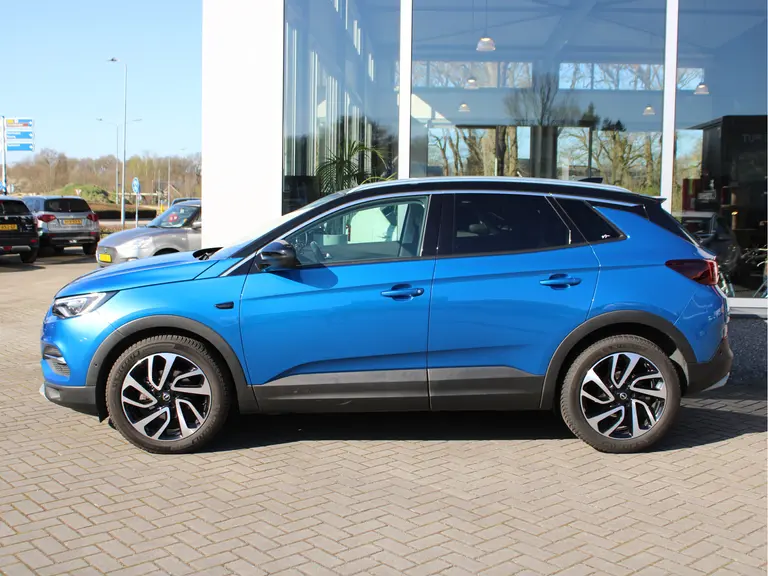 Opel Grandland X 1.2 Turbo Innovation + Apple carplay/Android auto I Stoel+stuur verwarming I Leder I Navigatie I Elektrische achterklep I afbeelding 2