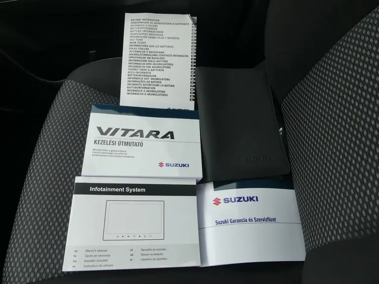 Suzuki Vitara 1.4 Boosterjet Select Smart Hybrid Navigatie, Cruise Control, Apple Carpl/Andr Auto afbeelding 32