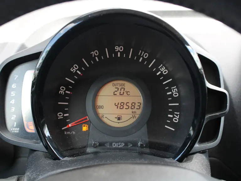 Peugeot 108 1.0 e-VTi 73PK Active 5DRS Airco, Getinte ramen, Centrale deurvergrendeling afbeelding 16