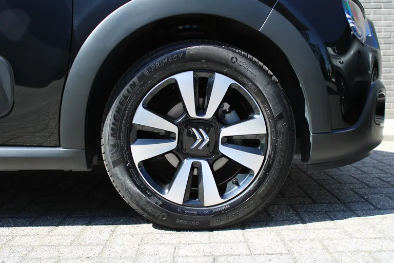Citroën C3 1.2 PureTech Max 110pk, Automaat, Applecarpl./Andr. Auto, Navigatie, Cruise/Climate Control, Achteruitrijcamera afbeelding 31