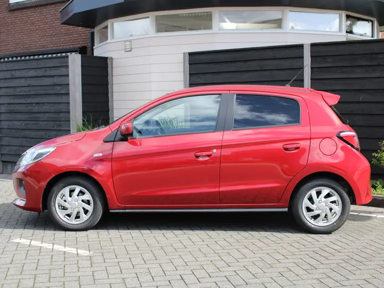 Mitsubishi Space Star 1.2 Dynamic 72PK 5DRS CVT Automaat Cruise/Climate control, Radio/DAB, Apple Carplay/Android auto, Camera achter, Lichtmetalen velgen afbeelding 4