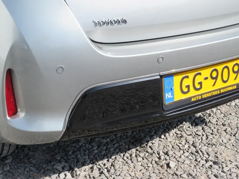 Toyota Auris 1.6 Now, 2e Eig. Parkeersensoren en Navigatie, Cruise en Climate Control afbeelding 25