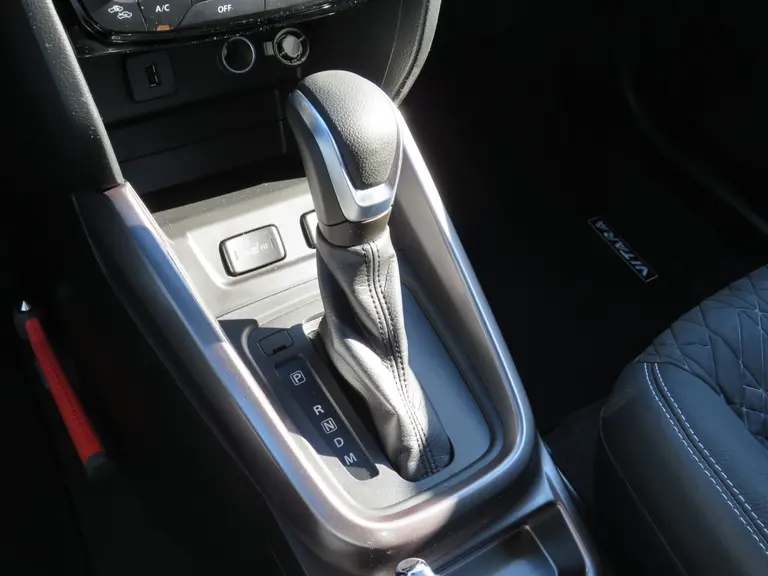 Suzuki Vitara 1.5 Hybrid Style, Automaat, NIEUW MODEL, Draadloos carplay, Parkeersensoren en 6 jaar Garantie! afbeelding 23