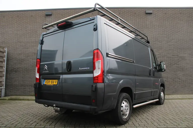 Citroën Jumper 30 2.2 BlueHDi 140 L1H1 Control Economy Climate control, Trekhaak, Navigatie, Camera, Bluetooth handsfree, Imperiaal, Sidebars, afbeelding 6