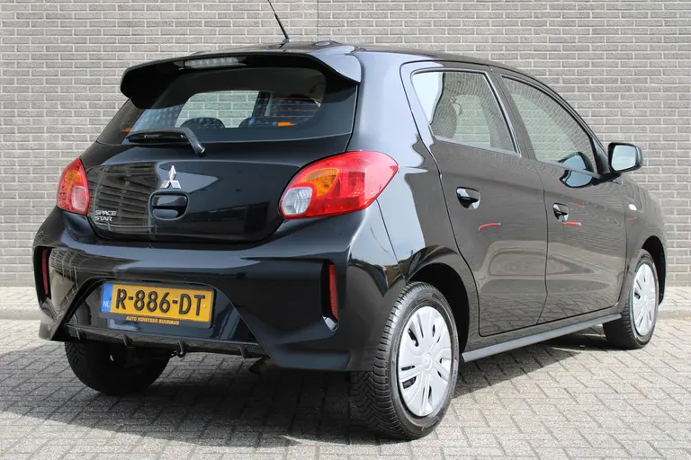 Mitsubishi Space Star 1.2 Connect+ Airco, Applecarpl./Andr. Auto, Start/Stop Systeem, Elektr. ramen voor, Licht/Regen sensor afbeelding 4