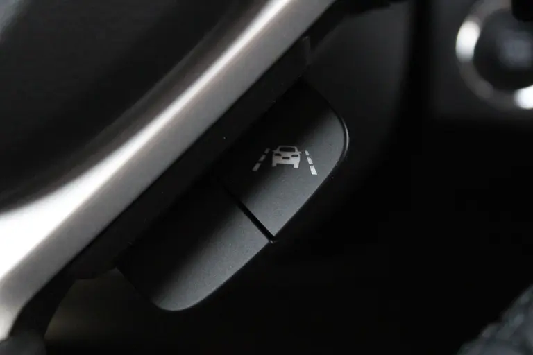 Suzuki S-Cross 1.5 Hybrid Style All season banden, Trekhaak, Parkeersensoren voor en achter, Navigatie, Stoelverwarming, Adaptieve Cruise Control afbeelding 30