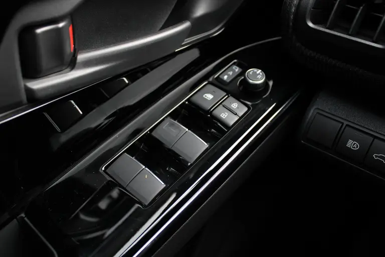 Toyota Bz4x Dynamic 71 kWh Trekhaak, Navigatie, Stoelverwarming, Stuur Verwarmd, Cruise Control Adaptief afbeelding 40