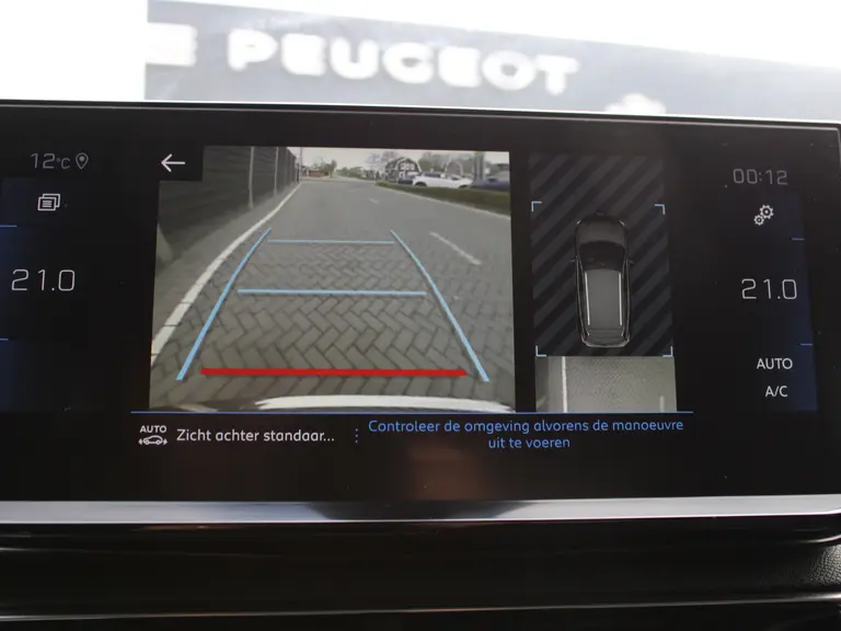 Peugeot 3008 1.2 PureTech 130PK Allure Automaat Navigatie, Achteruitrijcamera, Keyless, Elektrische Achterklep, Perkeersensoren afbeelding 30