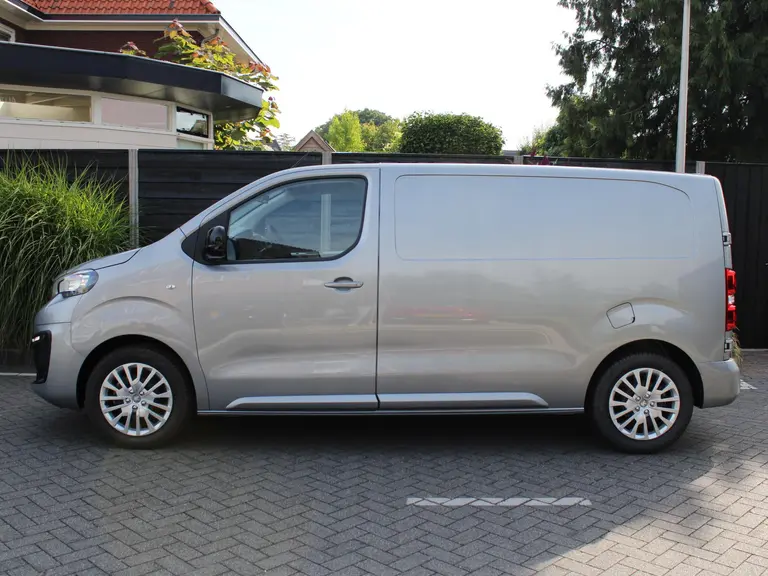 Peugeot Expert 2.0 BlueHDI 145PK S&S L2 Trekhaak, Navigatie, Achteruitrijcamera, Cruise Control, Airco afbeelding 4