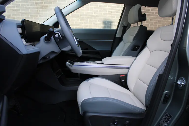 KGM Torres EVX Titanium 73.4 kWh 207pk, Luxe Grijze Bekleding, Forest Green, 20"inch LM velgen 7 jaar garantie! afbeelding 9