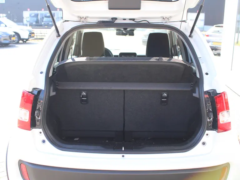 Suzuki Ignis 1.2 Stijl Automaat Trekhaak, Stoelverwarming, Navigatie, Climate control, Cruise control, Parkeercamera afbeelding 19