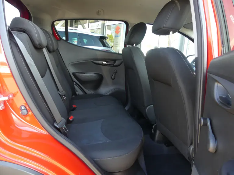 Opel KARL 1.0 Rocks Online Edition, Navigatie, Apple Carplay Android Auto, Parkeersensoren, Origineel Nederlandse auto. afbeelding 22