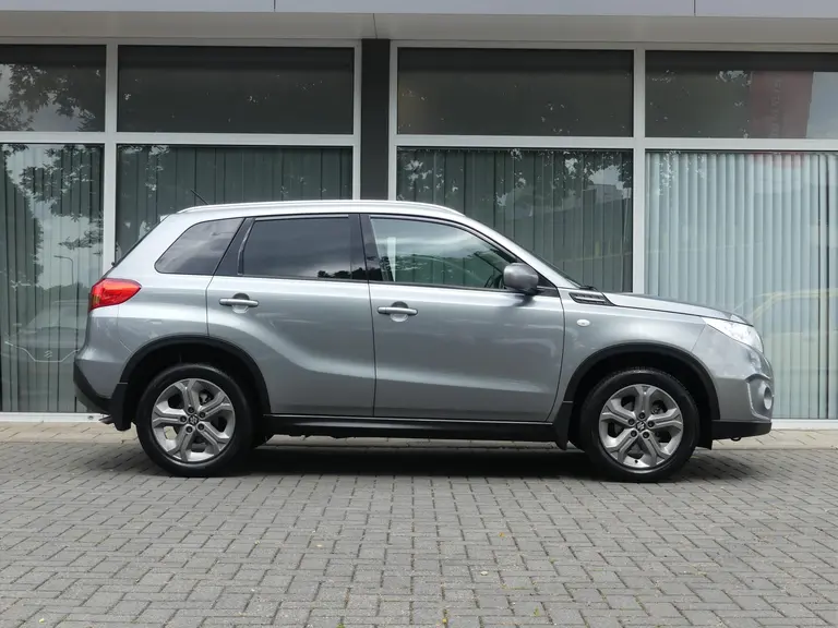 Suzuki Vitara 1.6 Exclusive All Season banden, Dealer O.H., Cruise control afbeelding 2